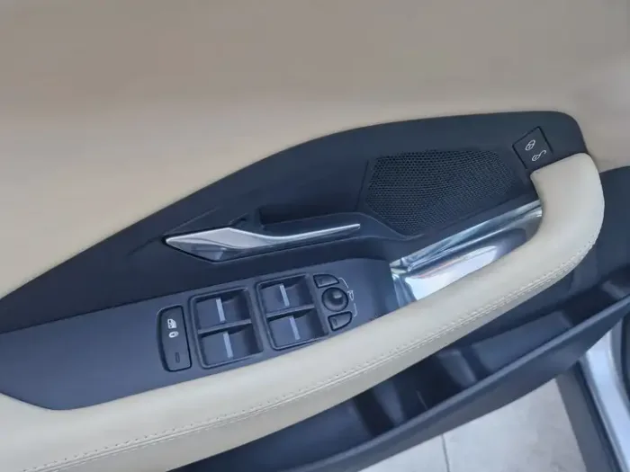 JAGUAR E-PACE 2.0 S AWD - immagine 13