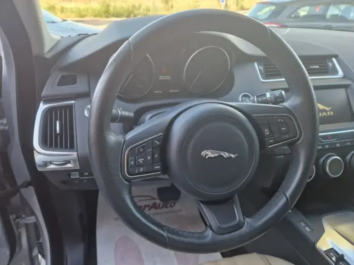 JAGUAR E-PACE 2.0 S AWD - immagine 12