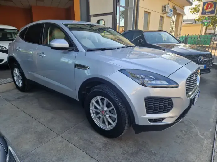 JAGUAR E-PACE 2.0 S AWD - immagine 3