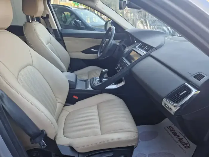 JAGUAR E-PACE 2.0 S AWD - immagine 7
