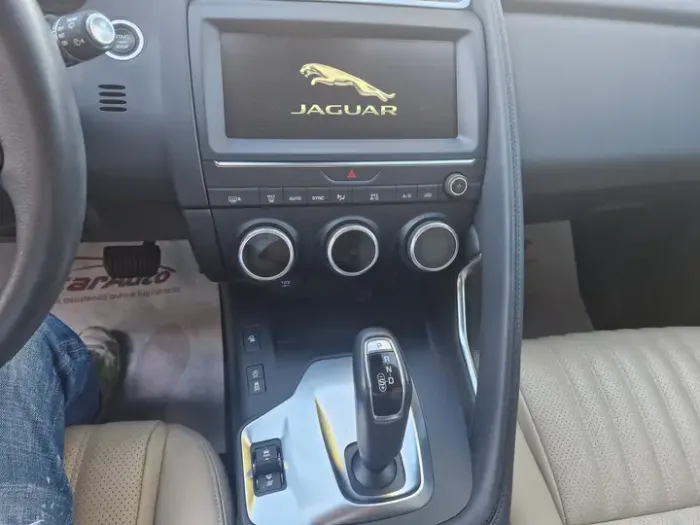 JAGUAR E-PACE 2.0 S AWD - immagine 6