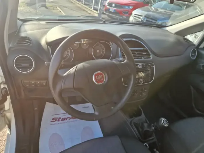 FIAT PUNTO 1.2 STREET 5P - immagine 9