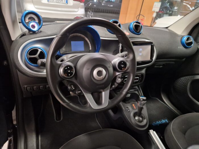 SMART FORTWO EQ PASSION NIGHT SKY - immagine 6