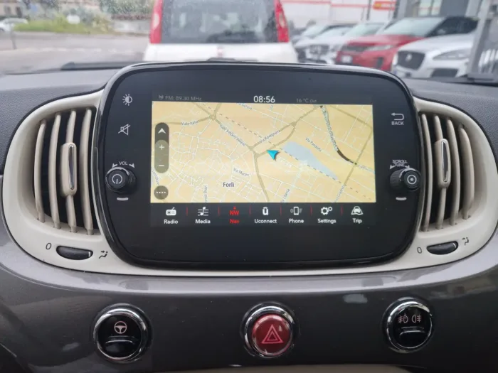 FIAT 500 1.0 HYBRID 70CV LOUNGE - immagine 11