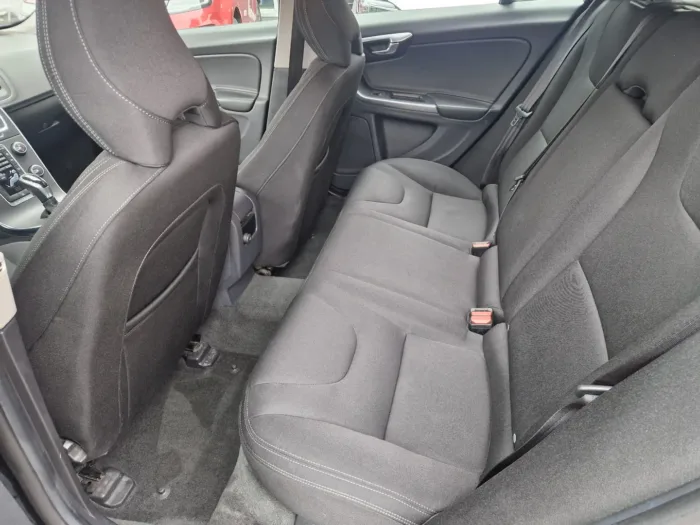 VOLVO V60 D3 2.0 D BUSINESS GEARTRONIC - immagine 14