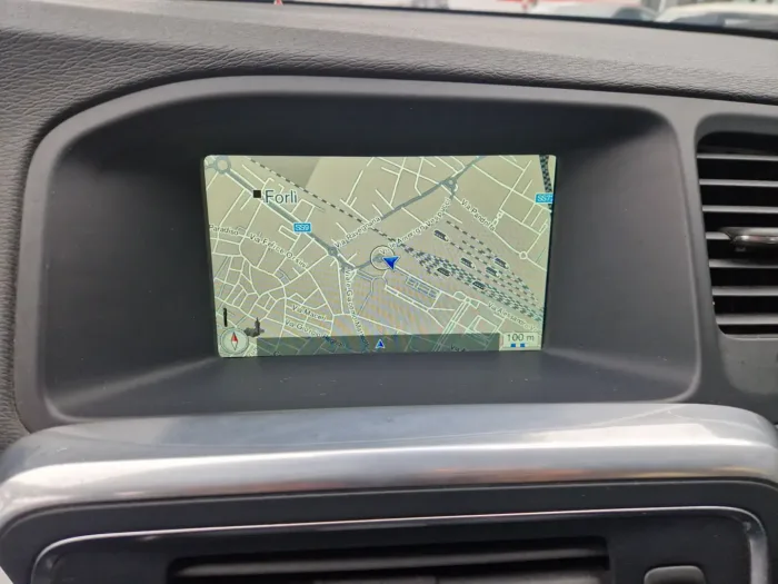 VOLVO V60 D3 2.0 D BUSINESS GEARTRONIC - immagine 12