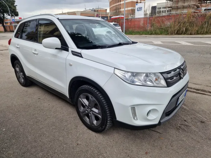 SUZUKI VITARA 1.6 ddis V-Top 120cv