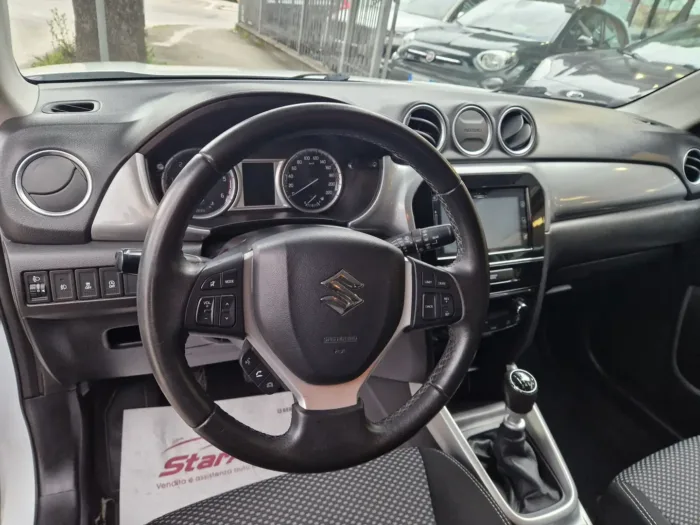 SUZUKI VITARA 1.6 ddis V-Top 120cv - immagine 8