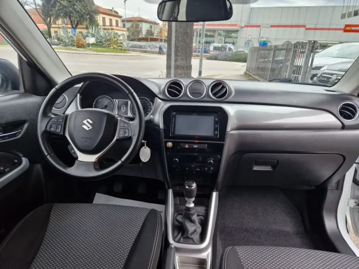 SUZUKI VITARA 1.6 ddis V-Top 120cv - immagine 7