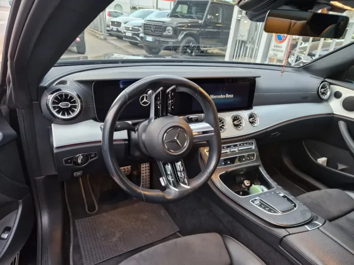 MERCEDES-BENZ E 220 Coupe d Premium Plus 4matic auto - immagine 6