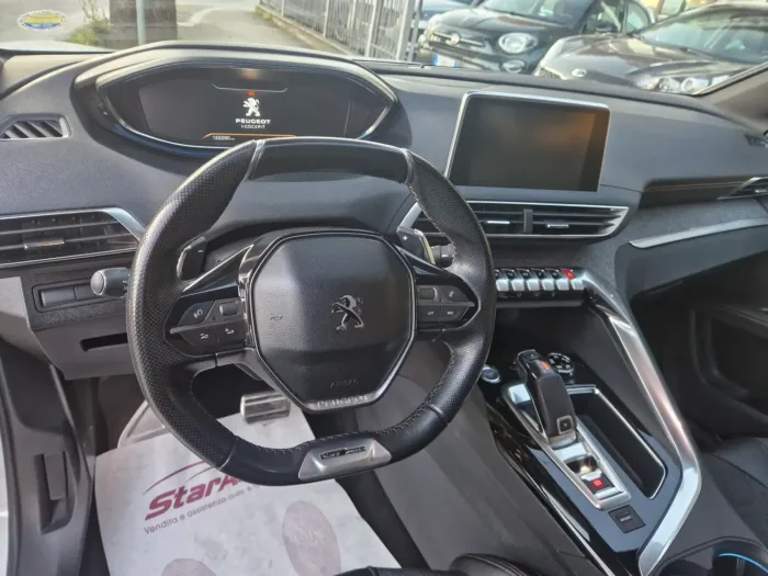 PEUGEOT 5008 1.5 bluehdi GT Line 131cv Aut. - immagine 6