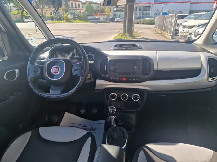 FIAT 500L Living 1.6 mjt Pop Star 105cv - immagine 7