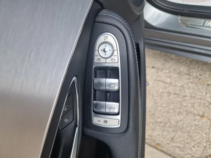 Mercedes-Benz C 220 SW d Premium 4matic auto 9m - immagine 12