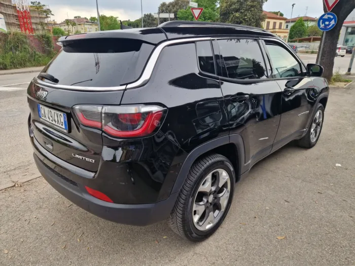 JEEP COMPASS 2.0 mjt Limited 4wd 140cv auto my19 - immagine 4
