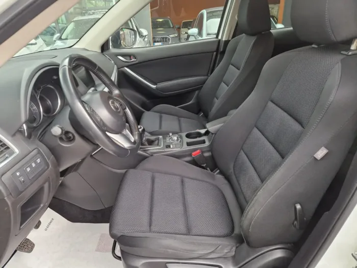 Mazda CX-5 2.2 Evolve 2wd 150cv my15 - immagine 12