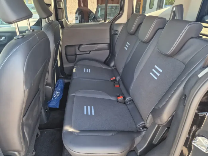 FORD TOURNEO COURIER 1.0 ecoboost 125cv Active - immagine 12