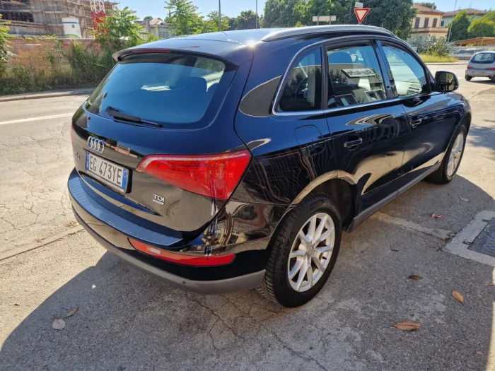 AUDI Q5 2.0 tdi Advanced quattro 143cv - immagine 3