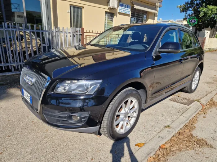 AUDI Q5 2.0 tdi Advanced quattro 143cv - immagine 2