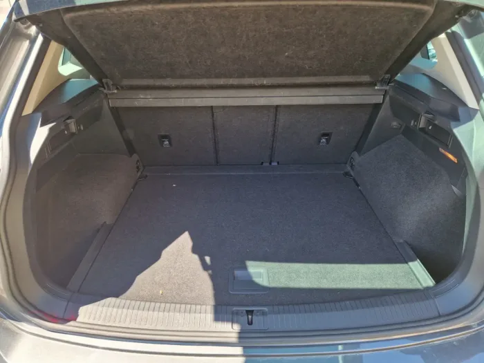 VOLKSWAGEN TIGUAN 2.0 tdi bm Sport - immagine 17