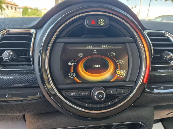 MINI Cooper D Clubman 2.0 Boost - immagine 6