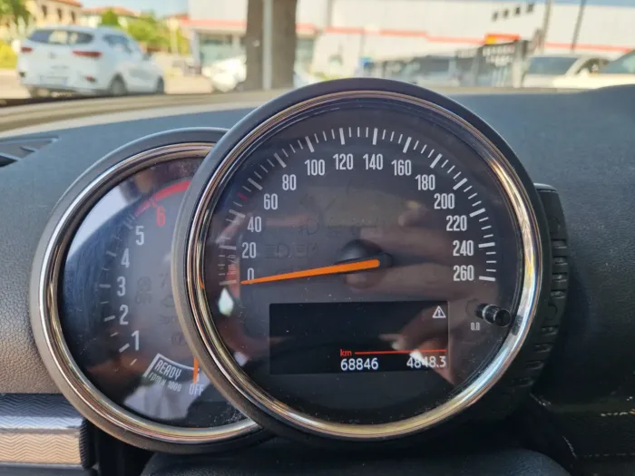 MINI Cooper D Clubman 2.0 Boost - immagine 8