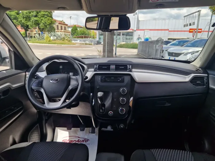 MAHINDRA KUV100 1.2 K6+ m-bifuel - immagine 10