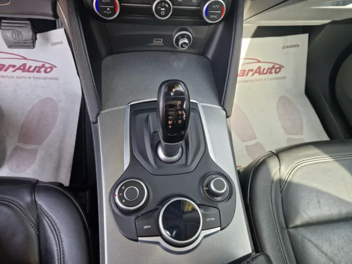 ALFA ROMEO STELVIO 2.2 t Super rwd 180cv auto - immagine 10