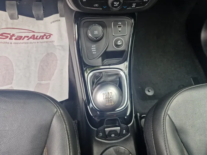 JEEP COMPASS 2.0 mjt Limited 4wd 140cv - immagine 10