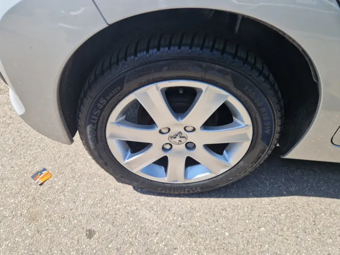 PEUGEOT 207 5p 1.6 hdi 16v Energie fap - immagine 13
