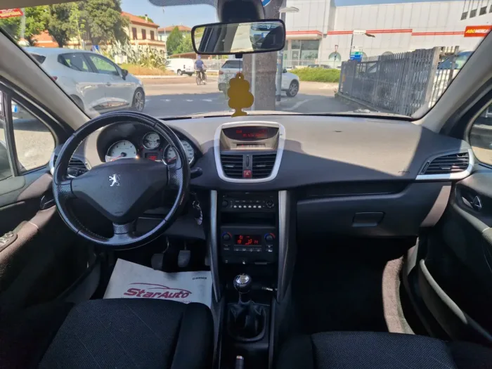 PEUGEOT 207 5p 1.6 hdi 16v Energie fap - immagine 6