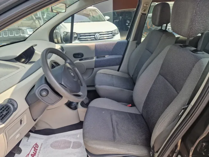 RENAULT MODUS 1.2 16v Confort Dynamique - immagine 9