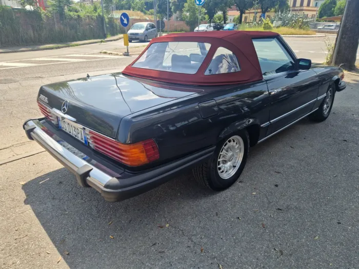 Mercedes-Benz SL 380 Roadster - immagine 3