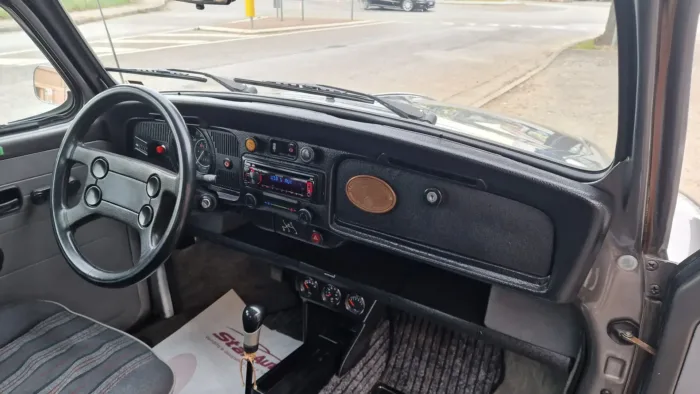 Volkswagen Maggiolino 1.2 Giubileo 50° Anniversario - immagine 7