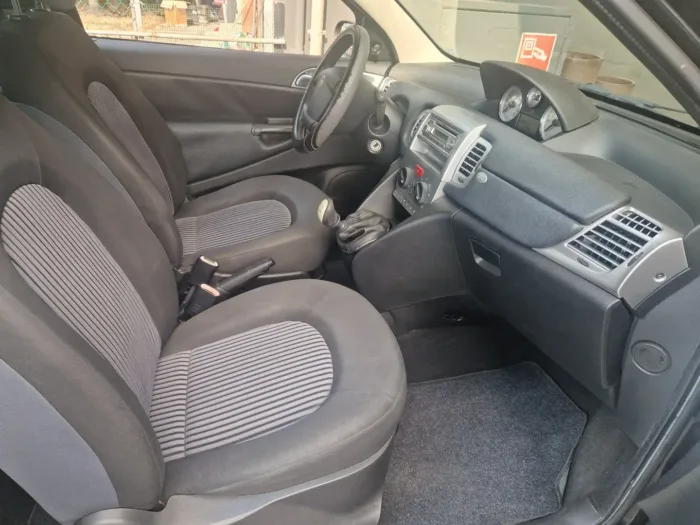LANCIA YPSILON 1.2 8v New Oro (oro) - immagine 9