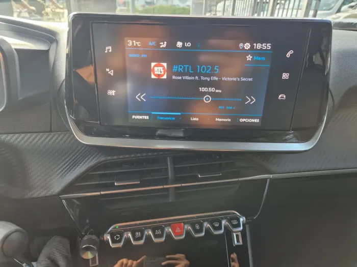 PEUGEOT 2008 1.2 puretech Allure Pack s - immagine 7