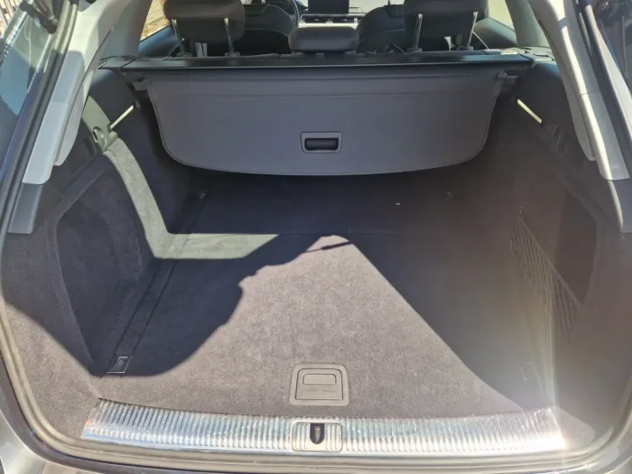 AUDI A4 Avant 40 2.0 tdi mhev Quattro Business s-tronic - immagine 13