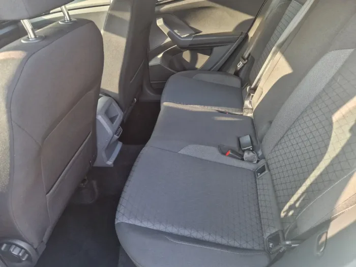 VOLKSWAGEN T-CROSS 1.6 tdi Style 95cv - immagine 12