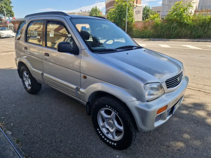 DAIHATSU TERIOS 1.3 DB c/clima -GPL-