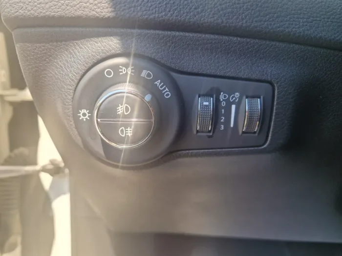 JEEP COMPASS 2.0 mjt Limited 4wd 140cv - immagine 14