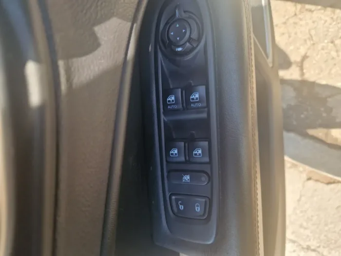 JEEP COMPASS 2.0 mjt Limited 4wd 140cv - immagine 11