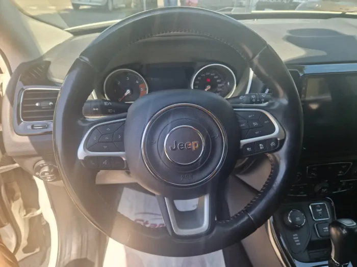 JEEP COMPASS 2.0 mjt Limited 4wd 140cv - immagine 9
