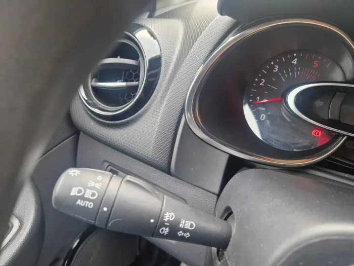 RENAULT CLIO IV 2017 1.5 dci energy Business 90cv - immagine 14
