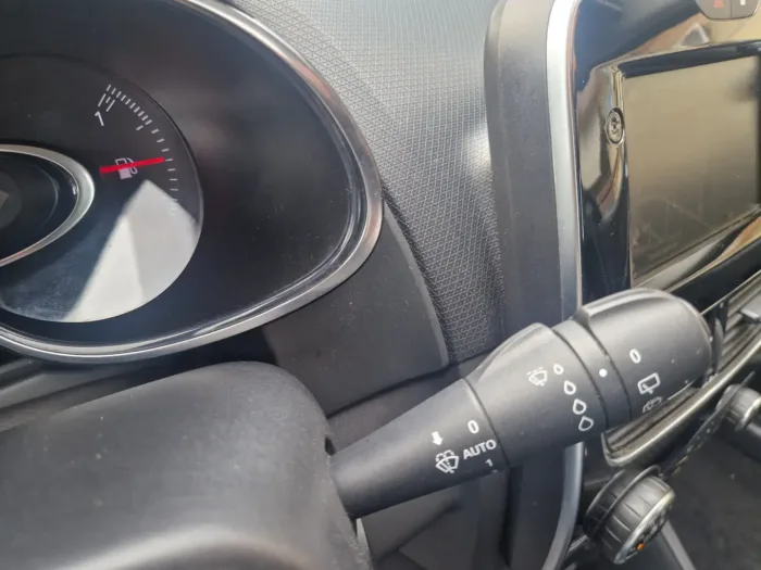 RENAULT CLIO IV 2017 1.5 dci energy Business 90cv - immagine 15