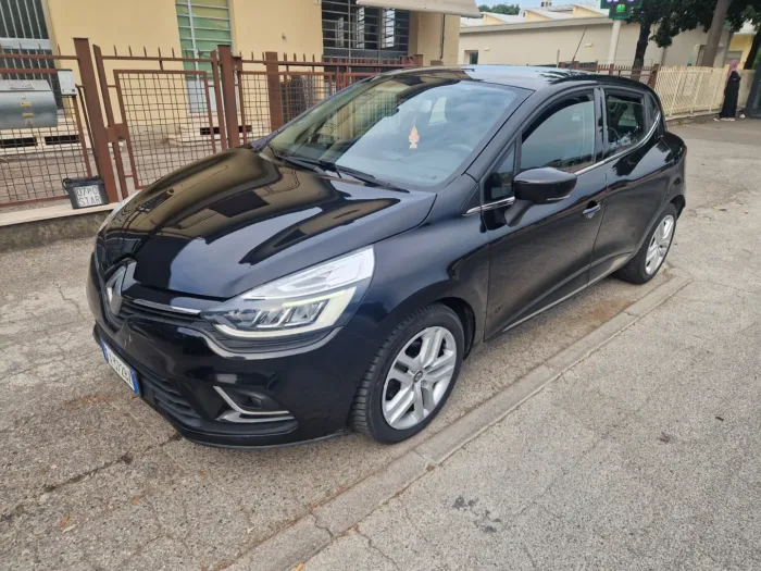 RENAULT CLIO IV 2017 1.5 dci energy Business 90cv - immagine 2