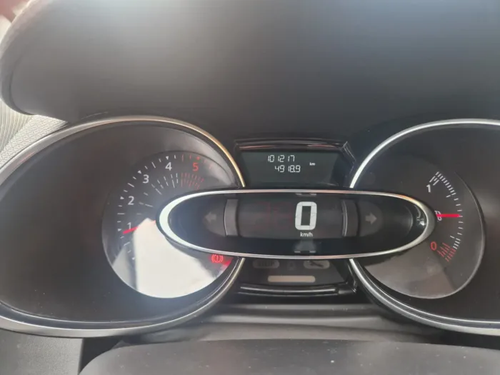 RENAULT CLIO IV 2017 1.5 dci energy Business 90cv - immagine 9
