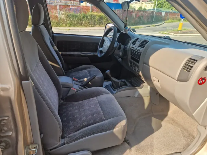 ISUZU D-MAX I 3.0 td Crew LS - immagine 6