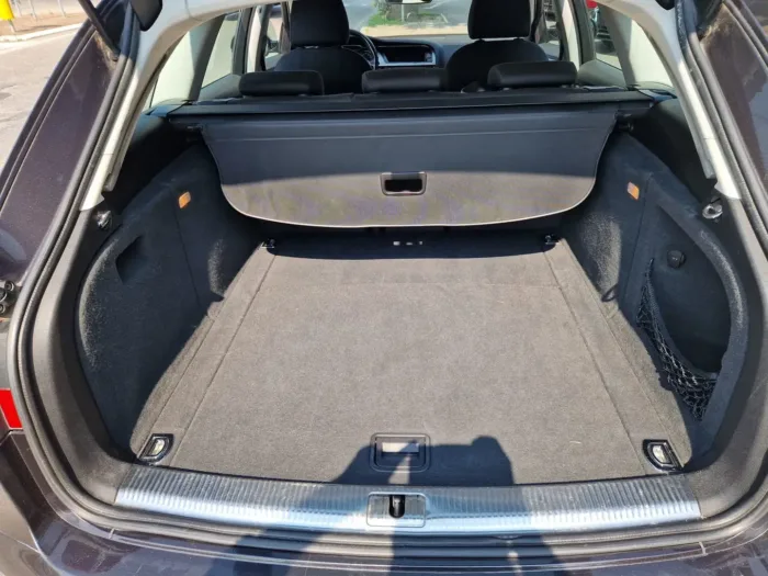 AUDI A4 Avant 2.0 tdi 143cv multitronic - immagine 14