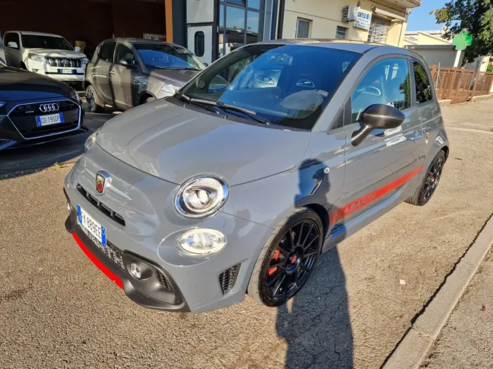 ABARTH 695 695 1.4 16v TURISMO YAMAHA - immagine 2