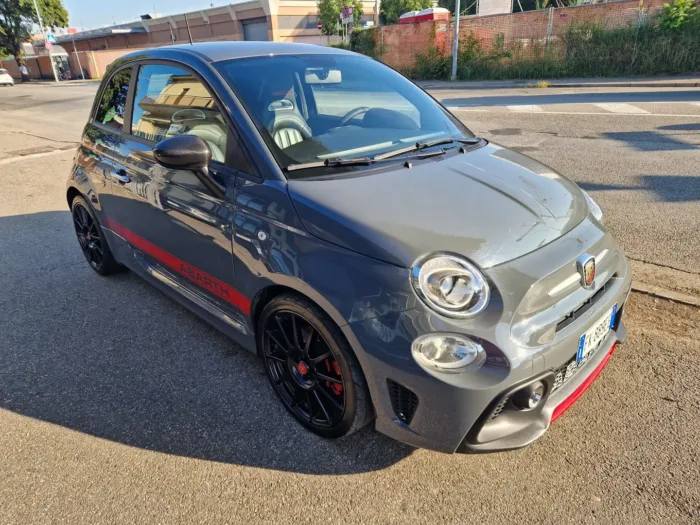 ABARTH 695 695 1.4 16v TURISMO YAMAHA