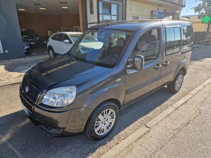 FIAT DOBLO' 1.3 mjt 16v Dynamic fap - immagine 2